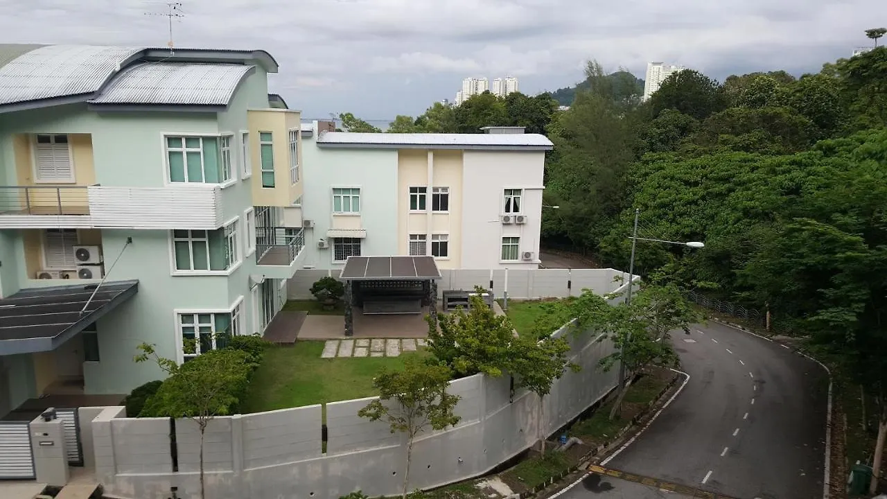 Shamrock Villas Corner Or Seaview Or Standard 峇都丁宜