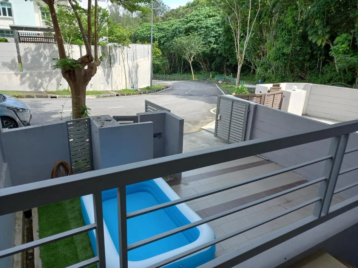 Shamrock Villas Corner Or Seaview Or Standard 峇都丁宜