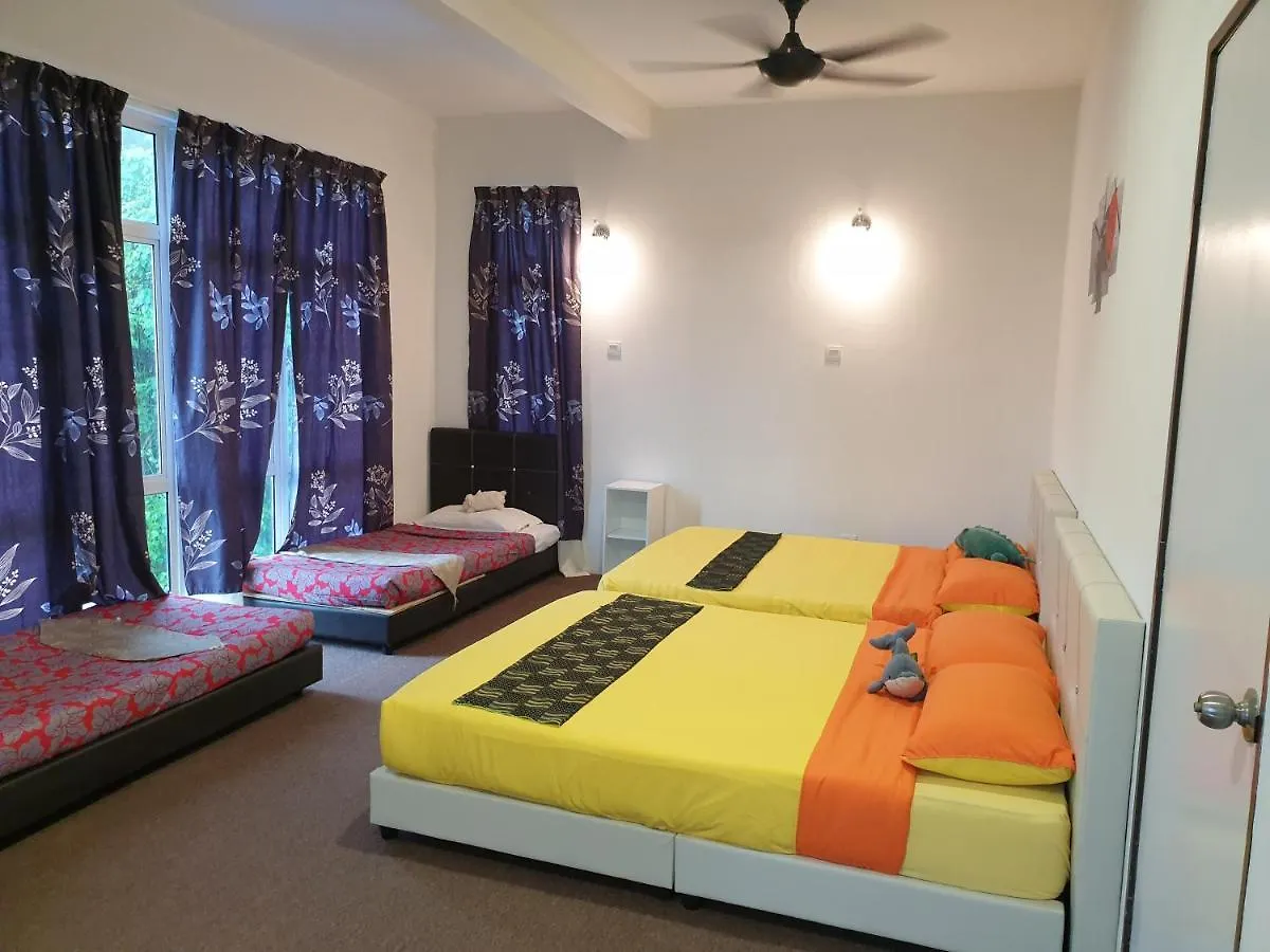 Shamrock Villas Corner Or Seaview Or Standard Batu Ferringhi