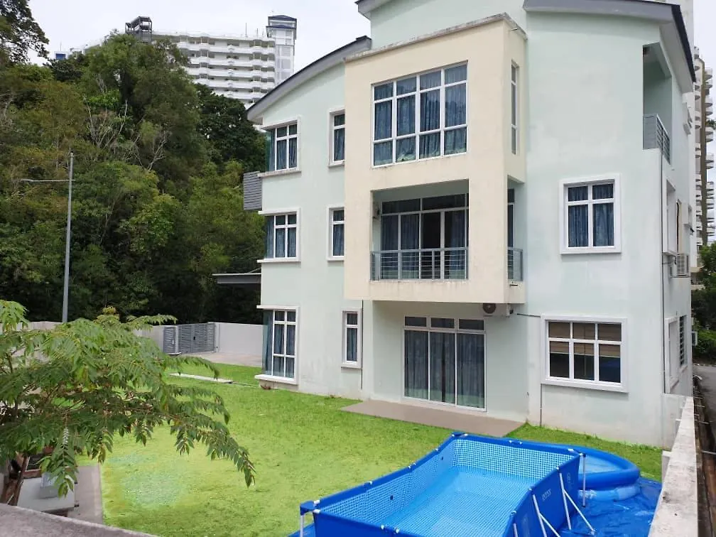 Shamrock Villas Corner Or Seaview Or Standard Batu Ferringhi